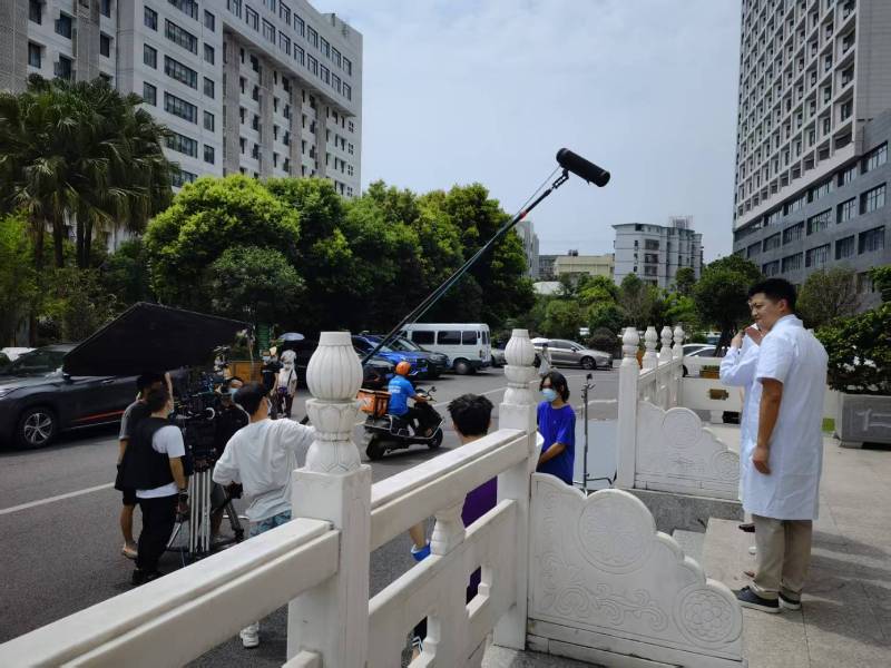 台儿庄区广告片拍摄公司低成本实现高规格制作的诀窍